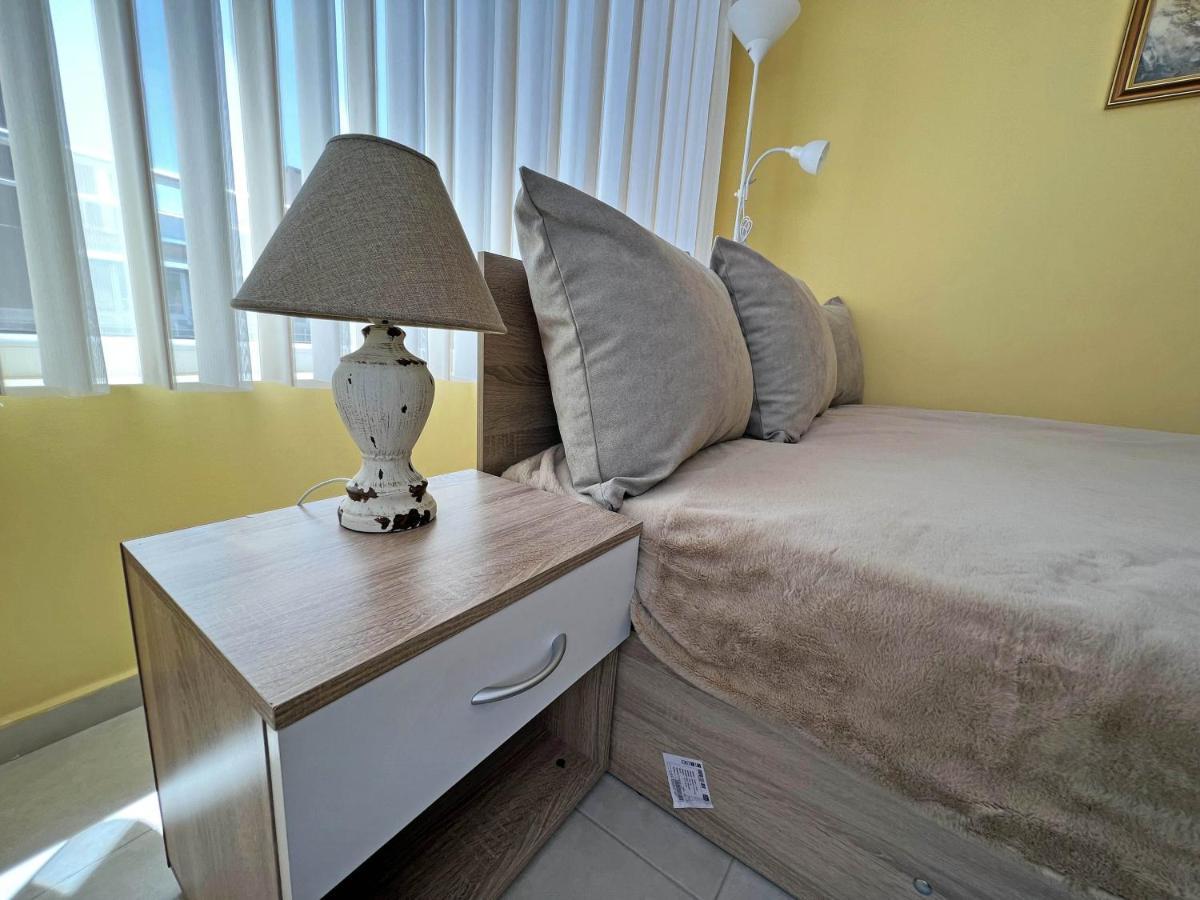 Valemar Apartments Pomorie Exterior photo